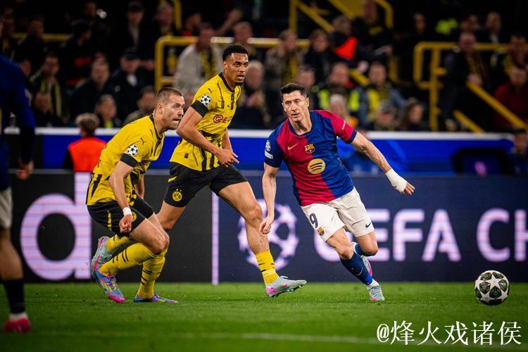 巴萨有意多特边后卫瑞尔森，已联系球员代理人